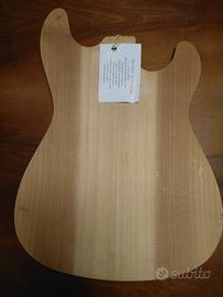 Taglieri in legno forma chitarra