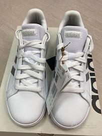 Scarpe Adidas GRAND COURT GW6506 bambina 36