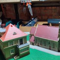 Casetta e chiesetta Kibri H0