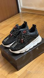 Versace chain reaction