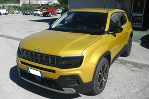 Jeep Avenger 1.2 Turbo 100 CV Summit, PARI AL NUOV
