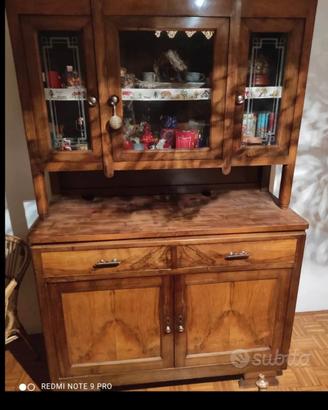 Credenza arte povera. 