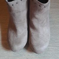 stivaletti alla caviglia