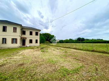 PORZIONE DI BIFAMILIARE A MONTEBELLUNA