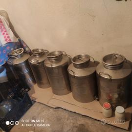 Olio d' oliva contenitori