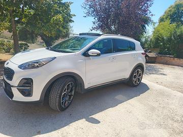 KIA SPORTAGE 1.6 4WD MILD-HYBRID GT LINE