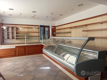 Arredamento per negozi