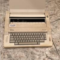 Macchina da scrivere Royal PE 101
