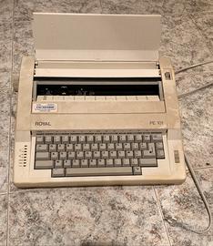 Macchina da scrivere Royal PE 101