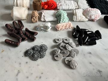 Set pizzi e bottoni per cucito handmade
