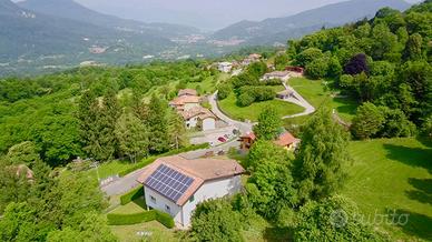 Incantevole villa con vista panoramica