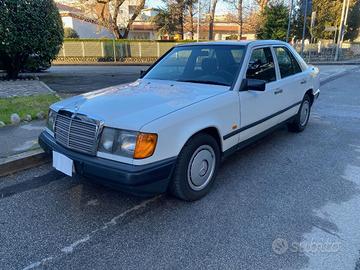 Mercedes 200E W124