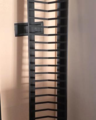 PORTACASSETTE VHS IN FERRO A COLONNA