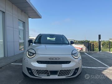 Fiat 600 Hybrid 110 CV DCT MHEV Business