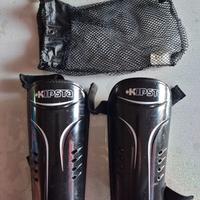 scarpette calcetto e parastinchi