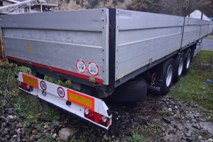 Semirimorchio Cassonato TECNOKAR 13.66 - Super Acc