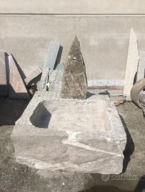 Fontana/vasca da esterno in pietra