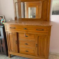 Comó con specchiera