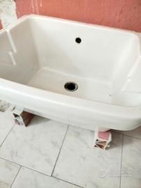 Pila in ceramica