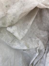 Tessuto per copertura piante