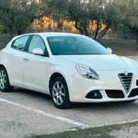vend ricambi giulietta; disponibili molti ricambi