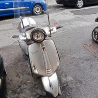 Piaggio Vespa 50 Primavera - 2017