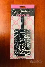 Speciale Etichetta ‘New York’ per bagaglio-borsa