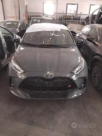 toyota  yaris 2025 gr motore  m15a