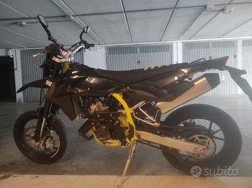 SWM 125 R