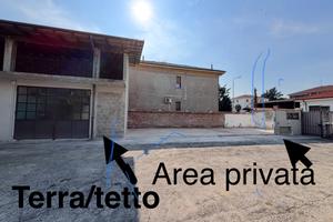 Terra/tetto e area privata