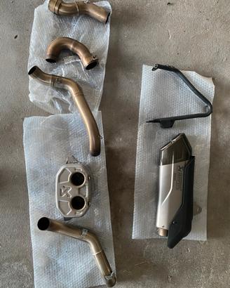 Scarico full Akrapovic multistrada v4s 2021-24