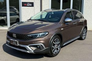Fiat Tipo 5p 1.0 Cross 100cv FULL LED/NAVI/CARPLAY