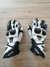 guanti moto Alpinestars + un'altro paio 