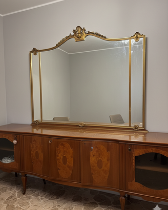 Elegante credenza da salone
