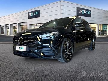 Mercedes-Benz GLA 220 d 4M AMG Line Prem Plus
