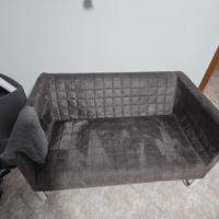 Divano 2 posti grigio - Design moderno (120x75)