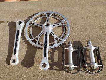  Campagnolo guarnitura e pedali 