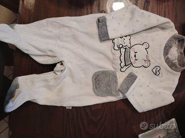 Abbigliamento bimbo/a
