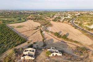 Rif.9000| terreno agricolo noto