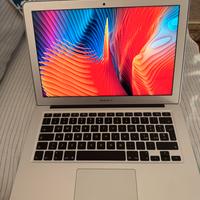 MacBook Air da 13", 8 gb RAM, 256GB, argento