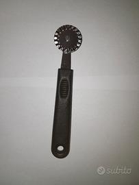 rotella taglia pasta 