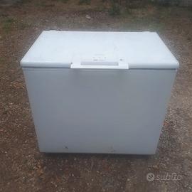 freezer a pozzetto 