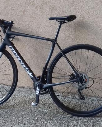 Bicicletta Cannondale Synapse Carbon 105