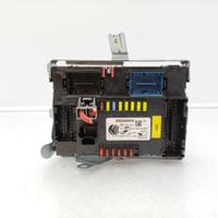 Scatola fusibili distributore corrente anteriore 1