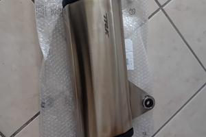 Scarico Benelli TRK 702X pari al nuovo