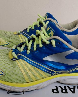 scarpe brooks