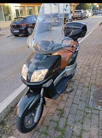 2005 Honda XC versity