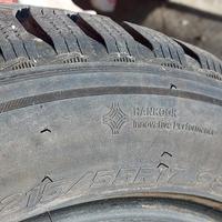 Pneumatici invernali hankook