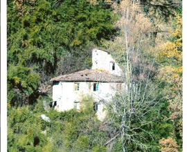 Rustico in Toscana da ristrutturare