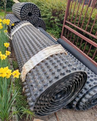 Rotoli membrana bugnata 2x20 1kg al mq2